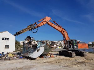 Demolición y gestión de residuos de embarcaciones